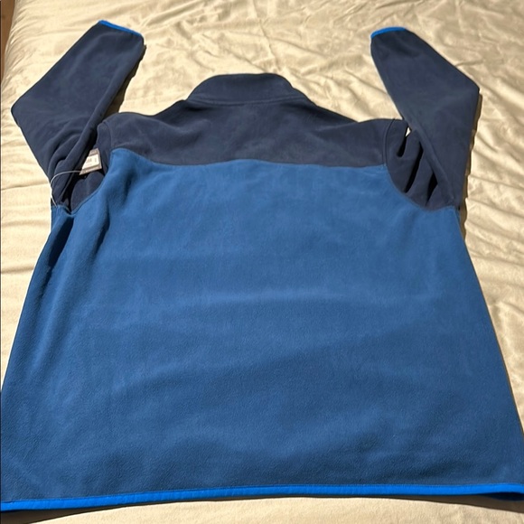 Eddie Bauer Two-Tone Fleece Pullover - Picture 6 of 7